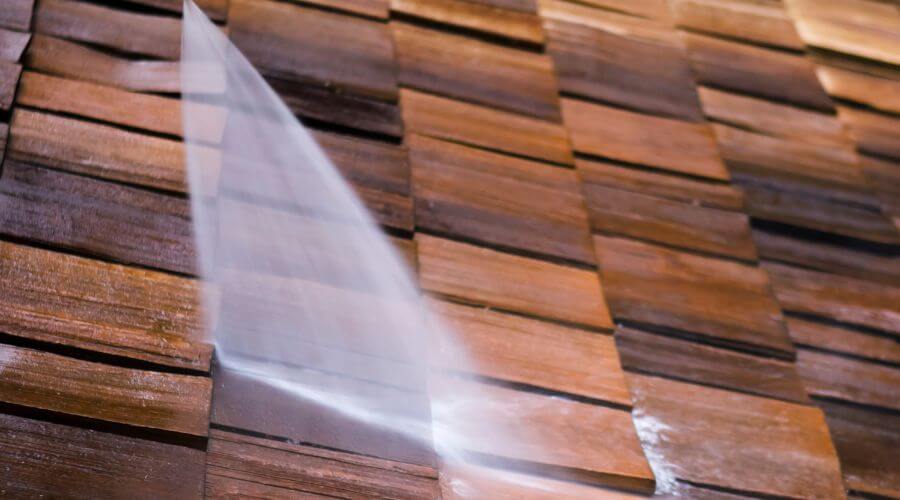 Professional gutter cleaning in North Hampton, NH